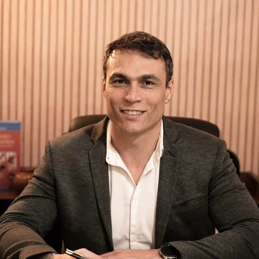 Vitor Gonçalves