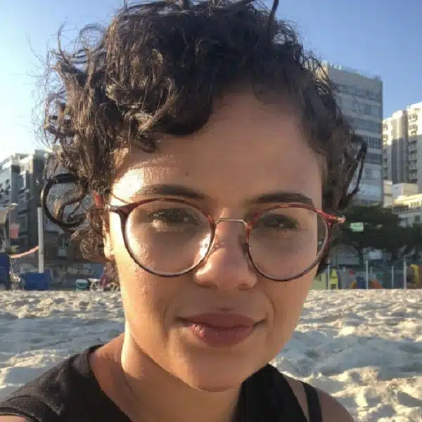 Verônica Souza de Araújo