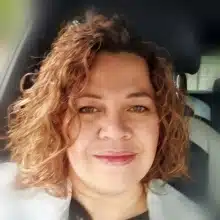 Ester Bueno Cunha Faria