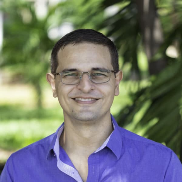 Carlos Adriano Souza Cirino